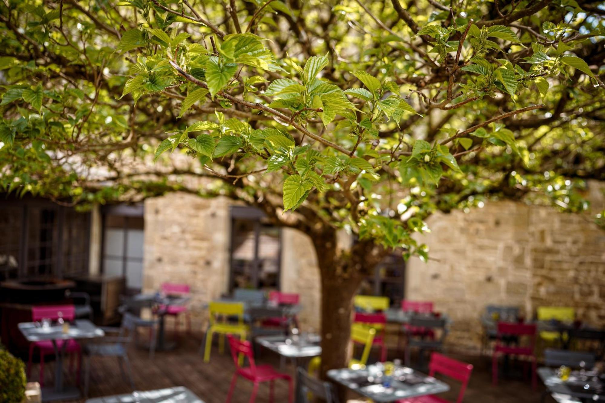 Logis Hostellerie de l'Abbaye Celles-sur-Belle Exterior foto